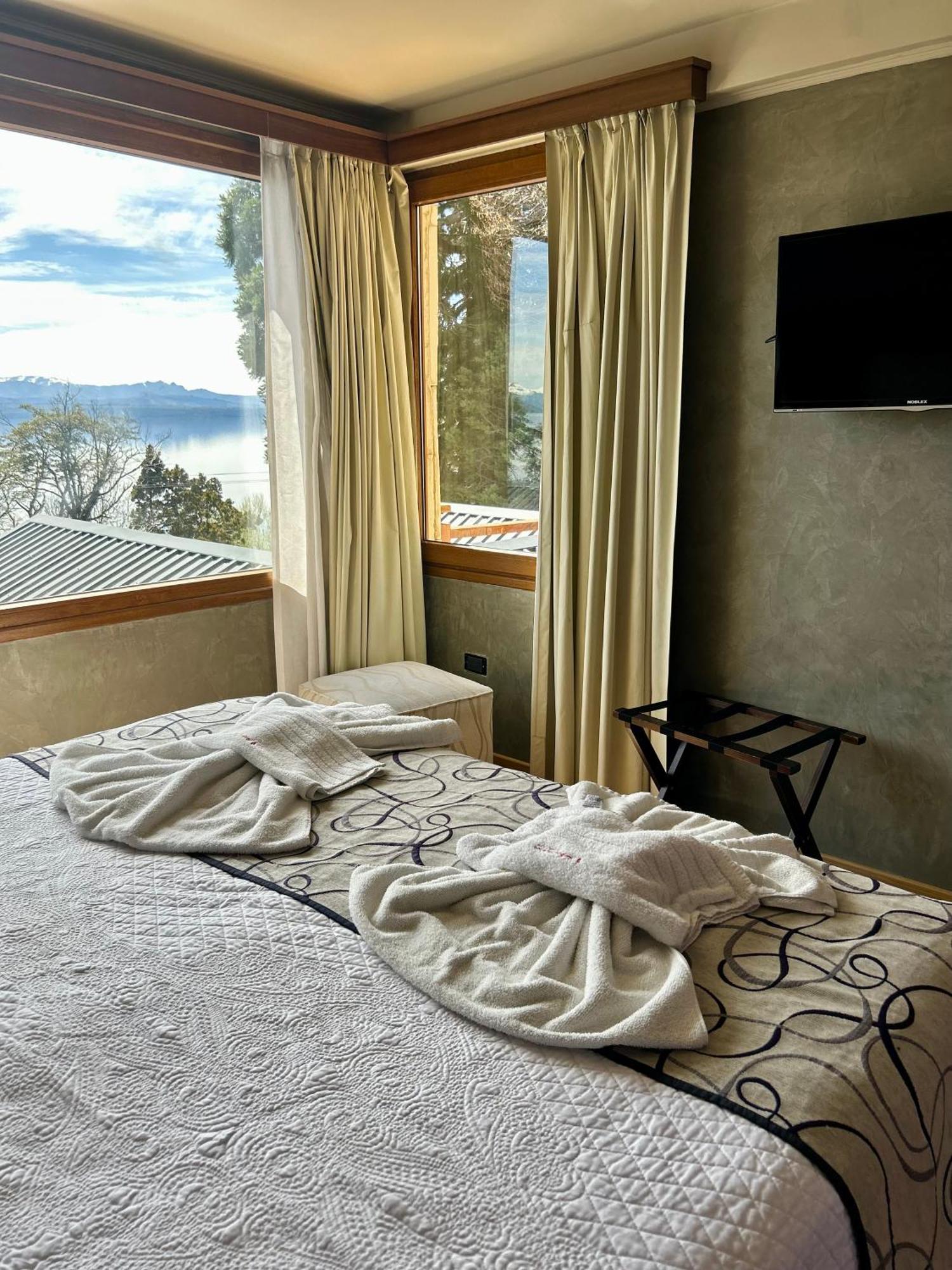 Bahia Paraiso Apart & Suites San Carlos de Bariloche Exterior foto